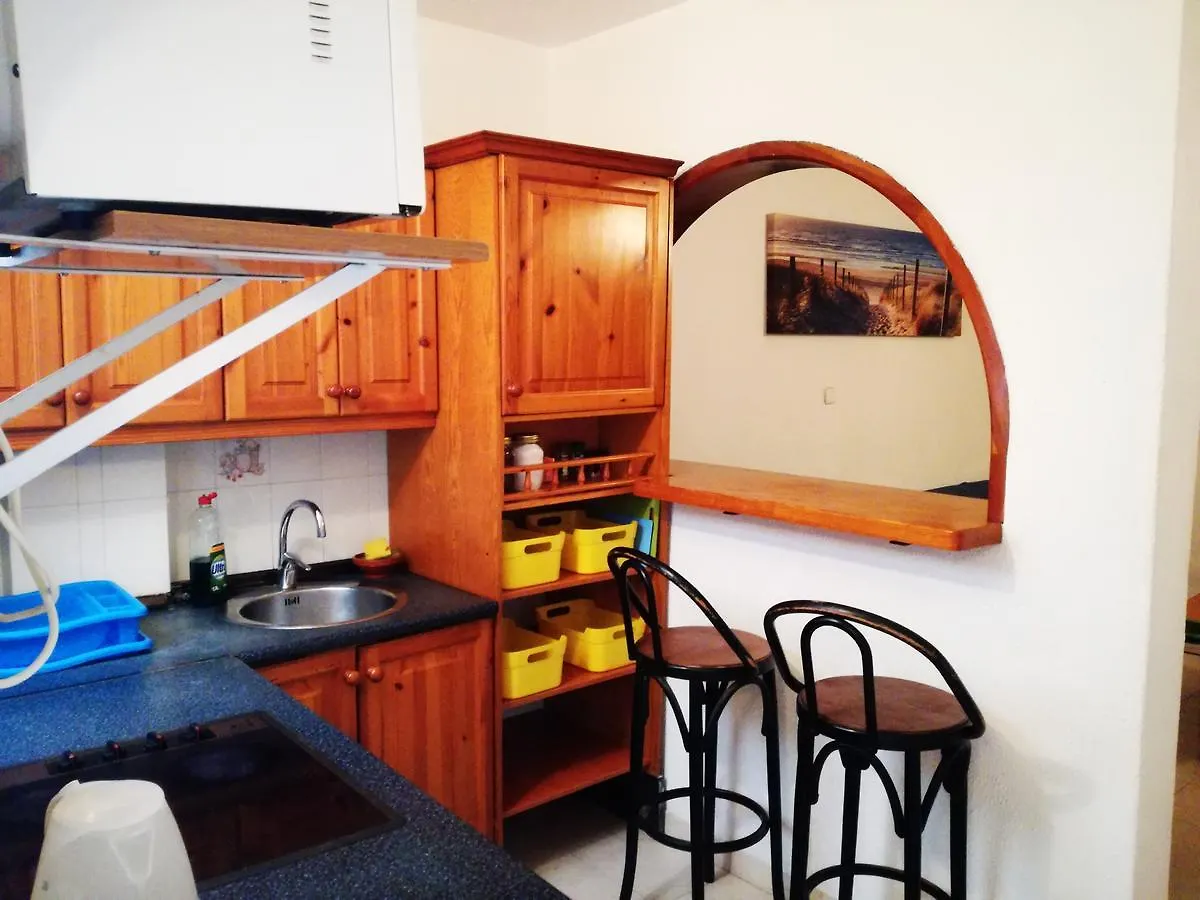 Surfhouse Hostel Famara Teguise